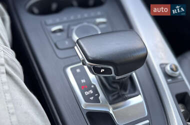 Седан Audi A4 2016 в 