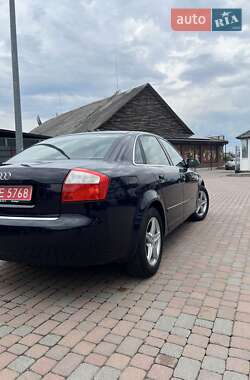 Седан Audi A4 2003 в 