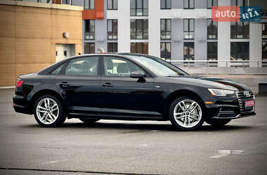 Седан Audi A4 2017 в Киеве