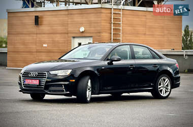 Седан Audi A4 2017 в 