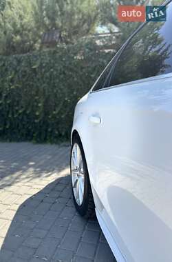 Седан Audi A4 2015 в 