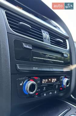 Седан Audi A4 2015 в 