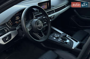 Седан Audi A4 2016 в 