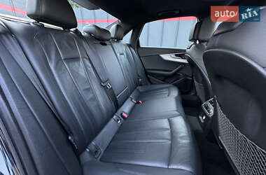Седан Audi A4 2016 в 