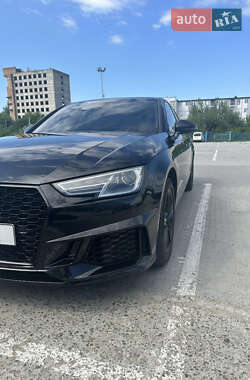 Седан Audi A4 2016 в 