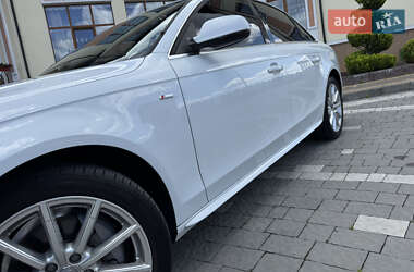 Седан Audi A4 2015 в 