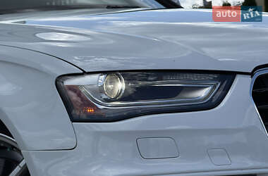 Седан Audi A4 2015 в 