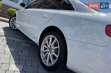 Седан Audi A4 2015 в 