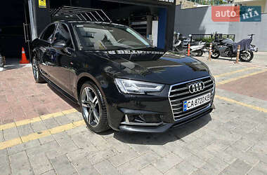 Седан Audi A4 2017 в Киеве