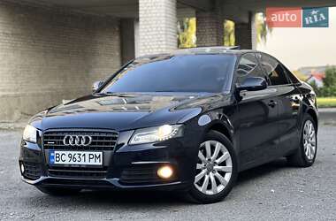 Седан Audi A4 2011 в Зборові