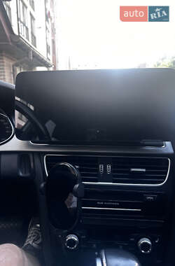 Седан Audi A4 2014 в 