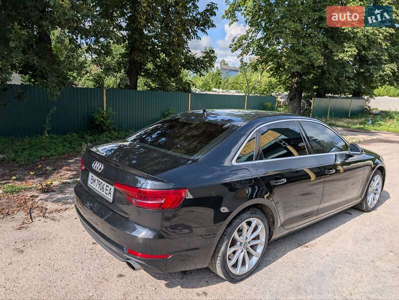 Седан Audi A4 2016 в Сумах