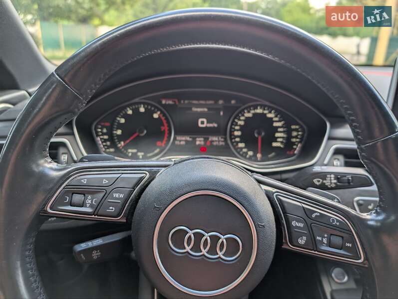 Седан Audi A4 2016 в Сумах