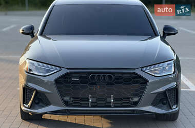 Седан Audi A4 2023 в 