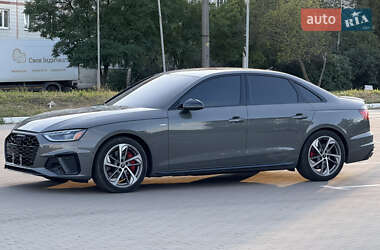 Седан Audi A4 2023 в 