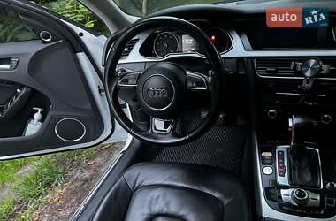Седан Audi A4 2015 в 