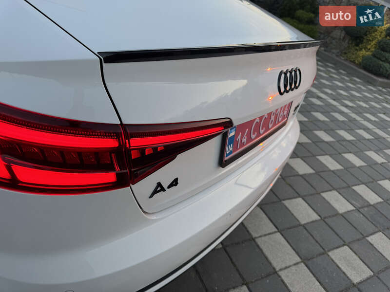Седан Audi A4 2018 в Стрию
