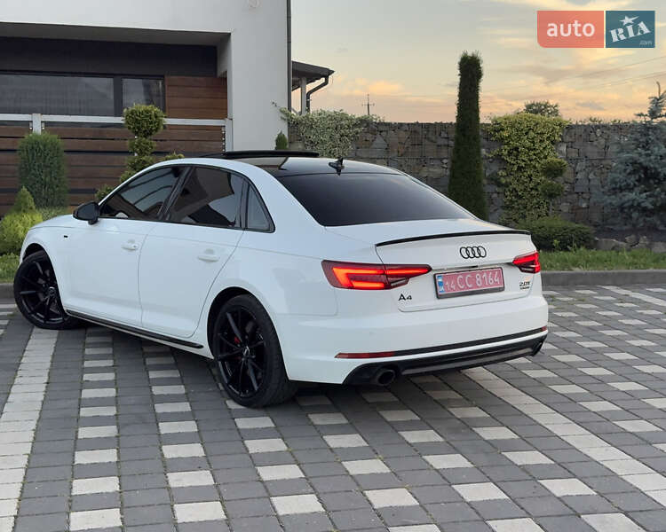 Седан Audi A4 2018 в Стрию