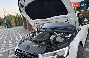 Седан Audi A4 2018 в 