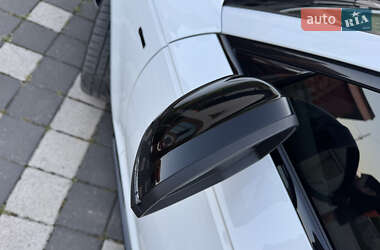 Седан Audi A4 2018 в 