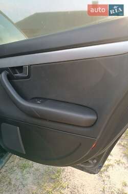 Универсал Audi A4 2006 в 