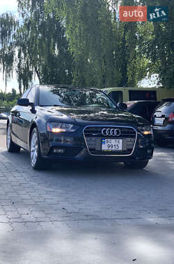 Седан Audi A4 2012 в Львове