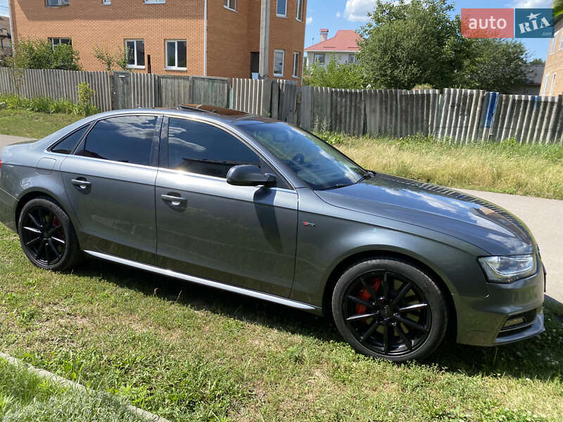 Седан Audi A4 2015 в Києві