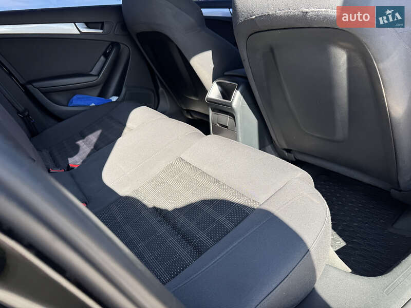 Универсал Audi A4 2013 в Стрые
