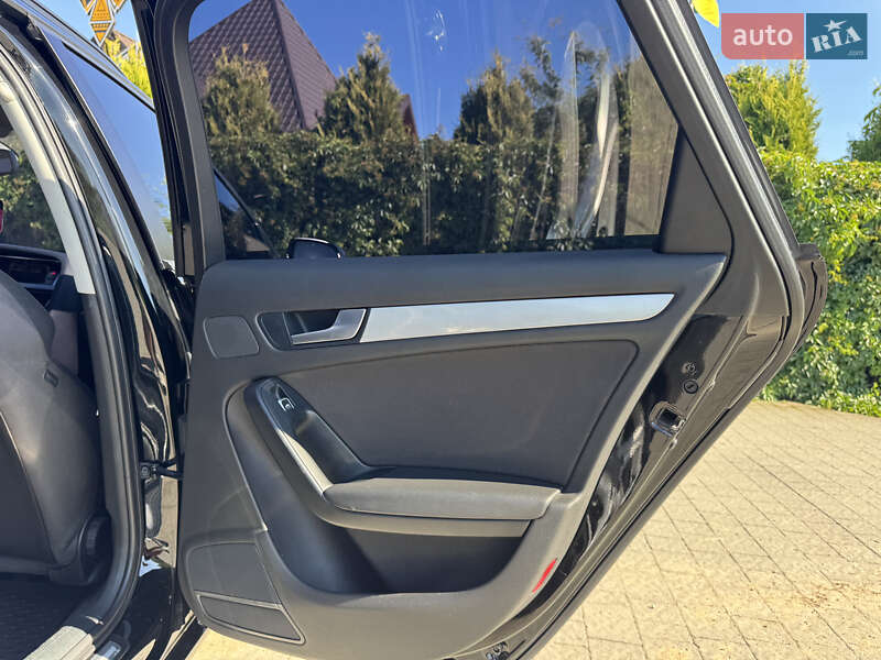 Универсал Audi A4 2013 в Стрые