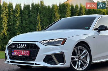 Седан Audi A4 2022 в 