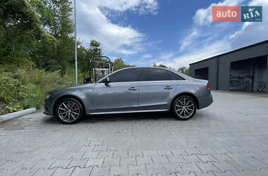 Седан Audi A4 2015 в 