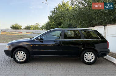 Универсал Audi A4 1998 в 