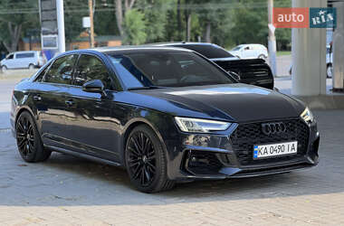Седан Audi A4 2016 в 