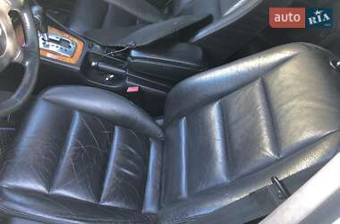 Седан Audi A4 2004 в 