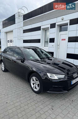 Универсал Audi A4 2016 в 