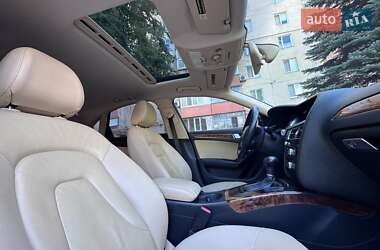 Седан Audi A4 2012 в 