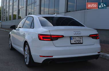 Седан Audi A4 2016 в 