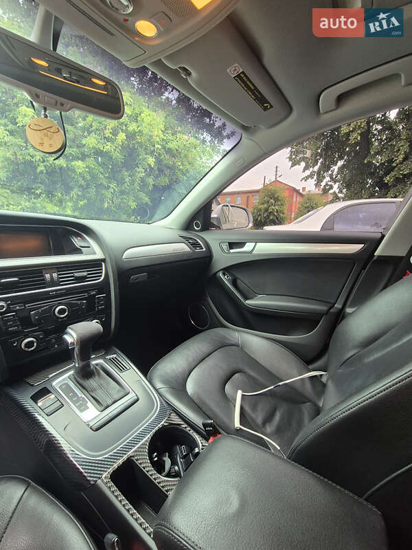 Седан Audi A4 2013 в Бердичеве