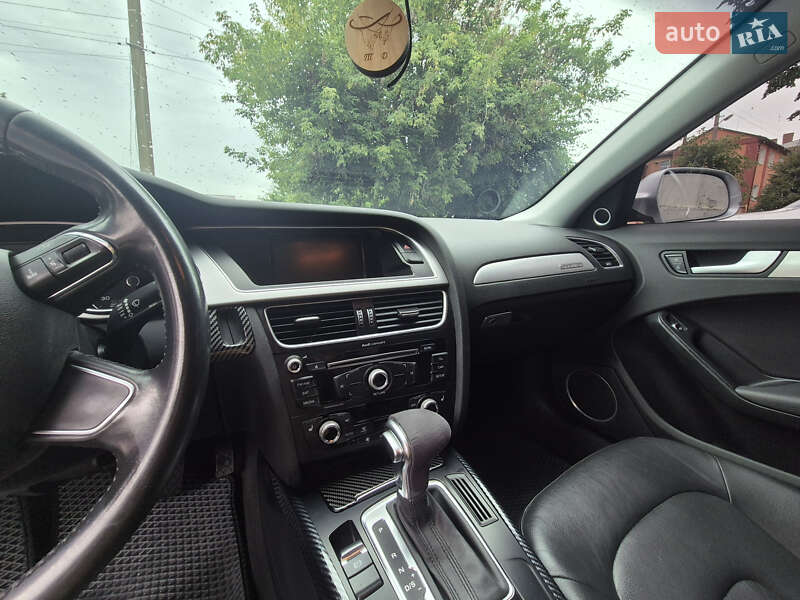 Седан Audi A4 2013 в Бердичеве