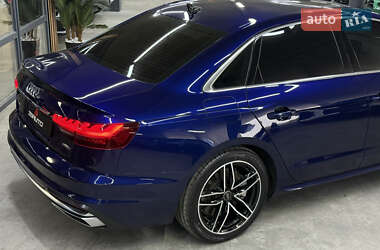 Седан Audi A4 2024 в 