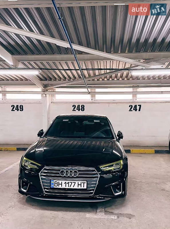 Audi A4 2019