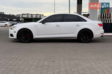 Седан Audi A4 2016 в 