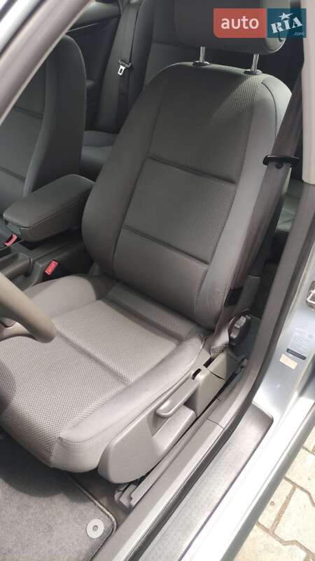 Седан Audi A4 2002 в Тернополе