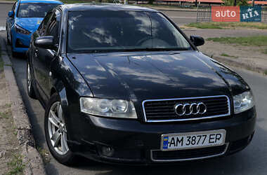 Седан Audi A4 2001 в 