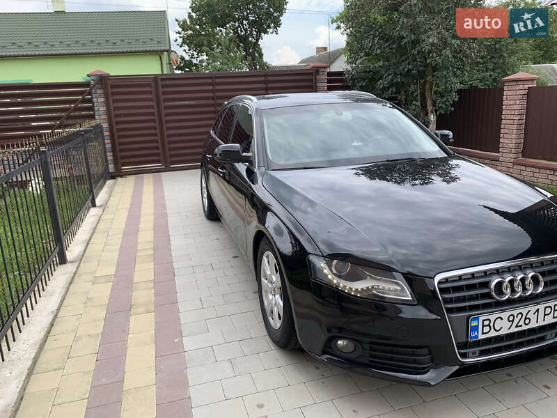 Универсал Audi A4 2010 в Сокале