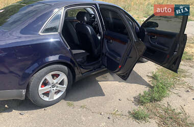 Седан Audi A4 2001 в 