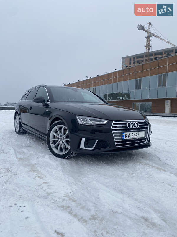Універсал Audi A4 2018 в Києві