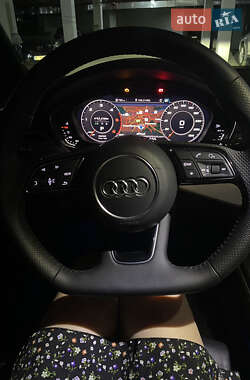 Универсал Audi A4 2018 в 