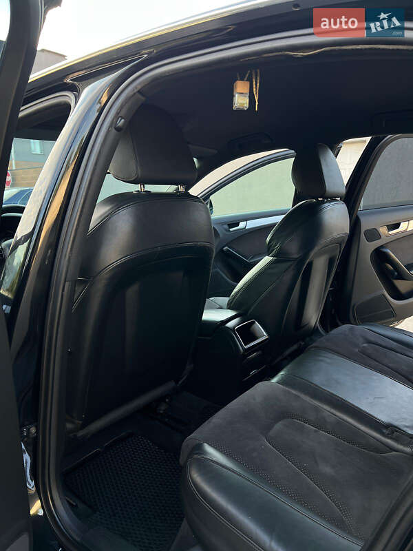 Седан Audi A4 2010 в Чернигове
