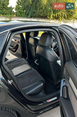 Седан Audi A4 2010 в 